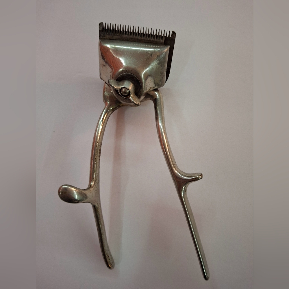 Antique/VNTG Manual Hair Clippers